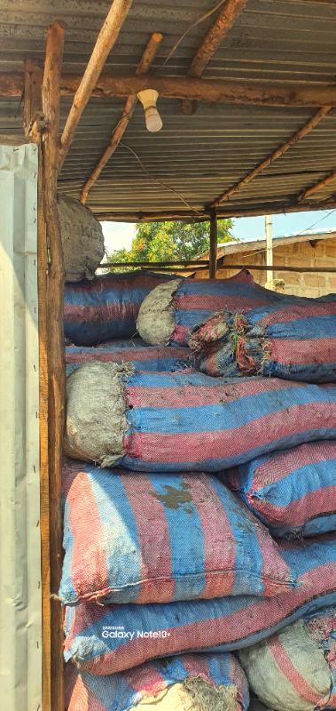 La vente de charbon en gros et en détail