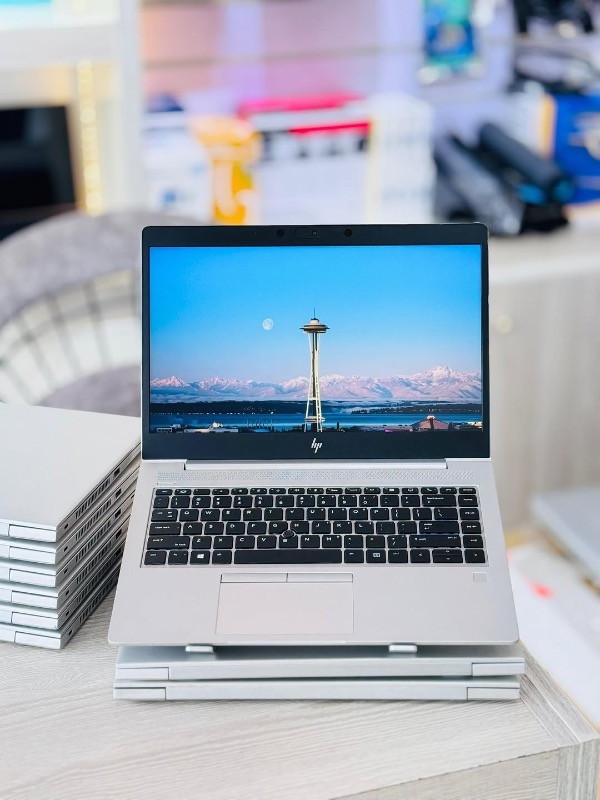 HP i5 8ème Génération 16Go RAM 256Go SSD Tactile à vendre