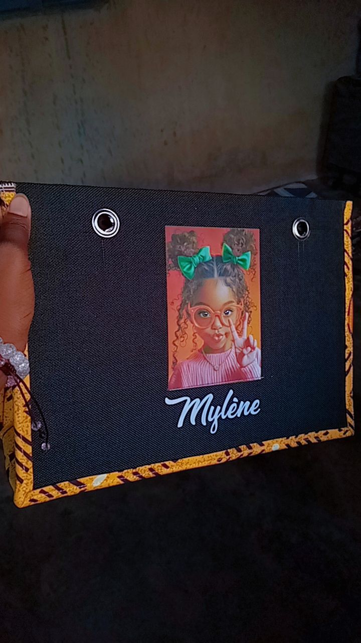 Sacs personnalisé et bracelet en perles