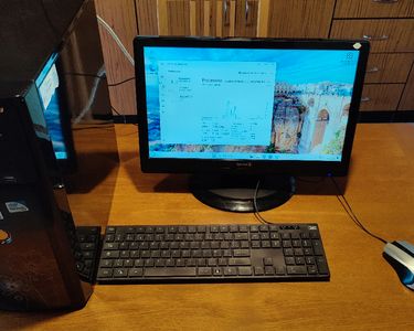 PC de bureau Tour et écran 19