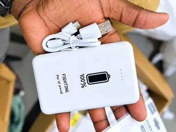 Power bank mini